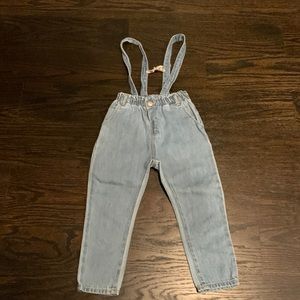 Zara suspender jeans size 2/3 years